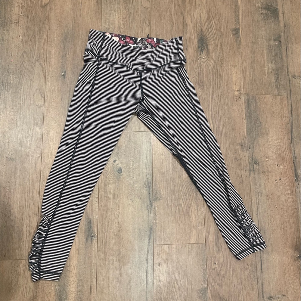 Lululemon crops